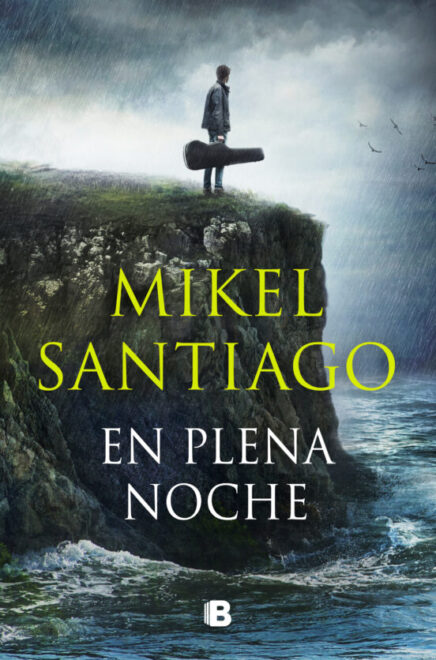 En plena noche, Mikel Santiago