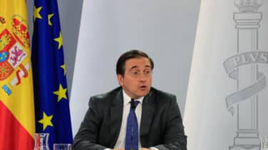 Albares reta al PP a celebrar un debate sobre Marruecos tras las declaraciones de Feijóo