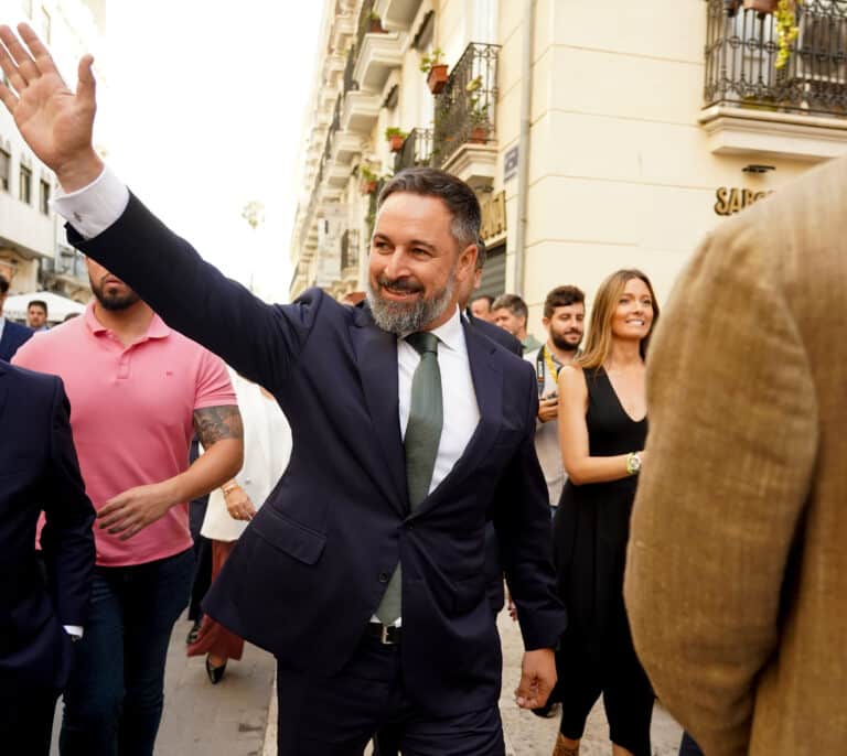 Vox insiste en entrar en el Gobierno de Extremadura para apoyar al PP