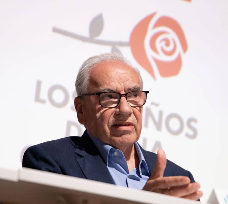 González y Guerra, juntos: aquel PSOE y este sanchismo