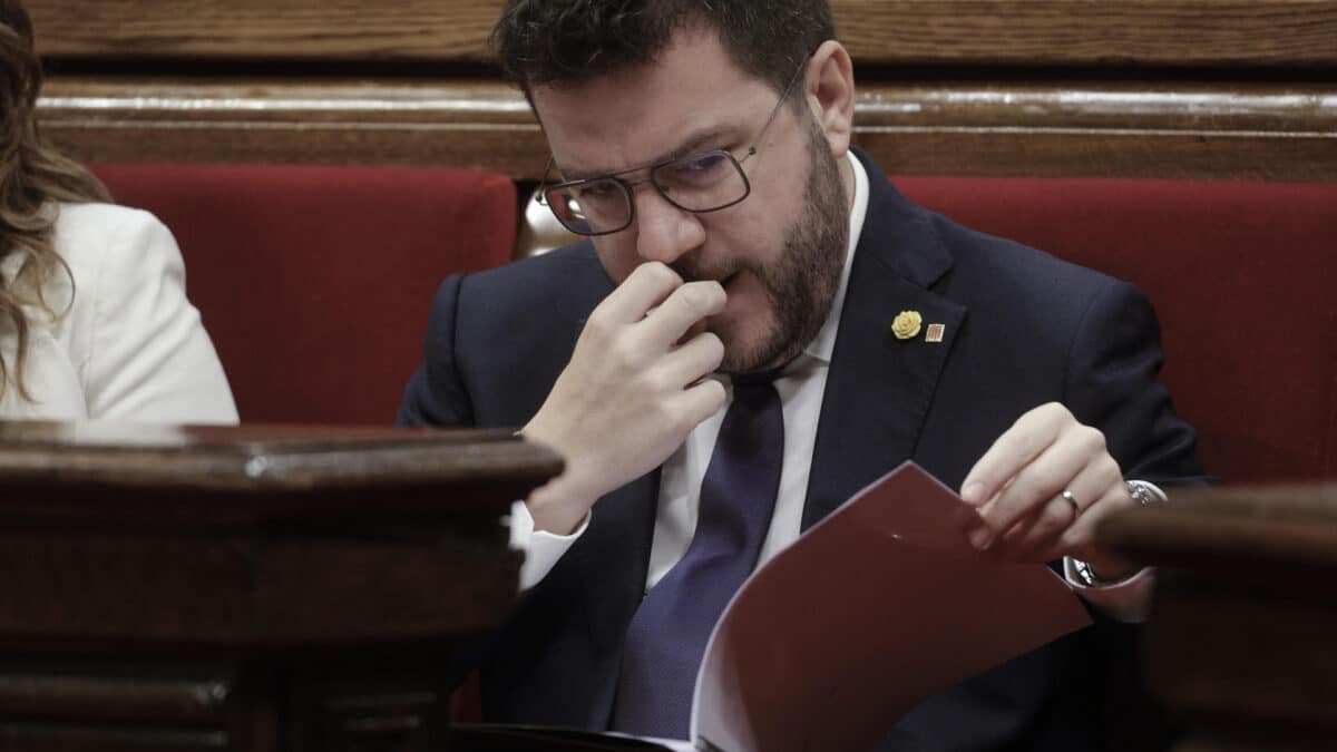 PSC y Junts avisan a Aragonès que el cambio de consejeros no servirá para agotar legislatura
