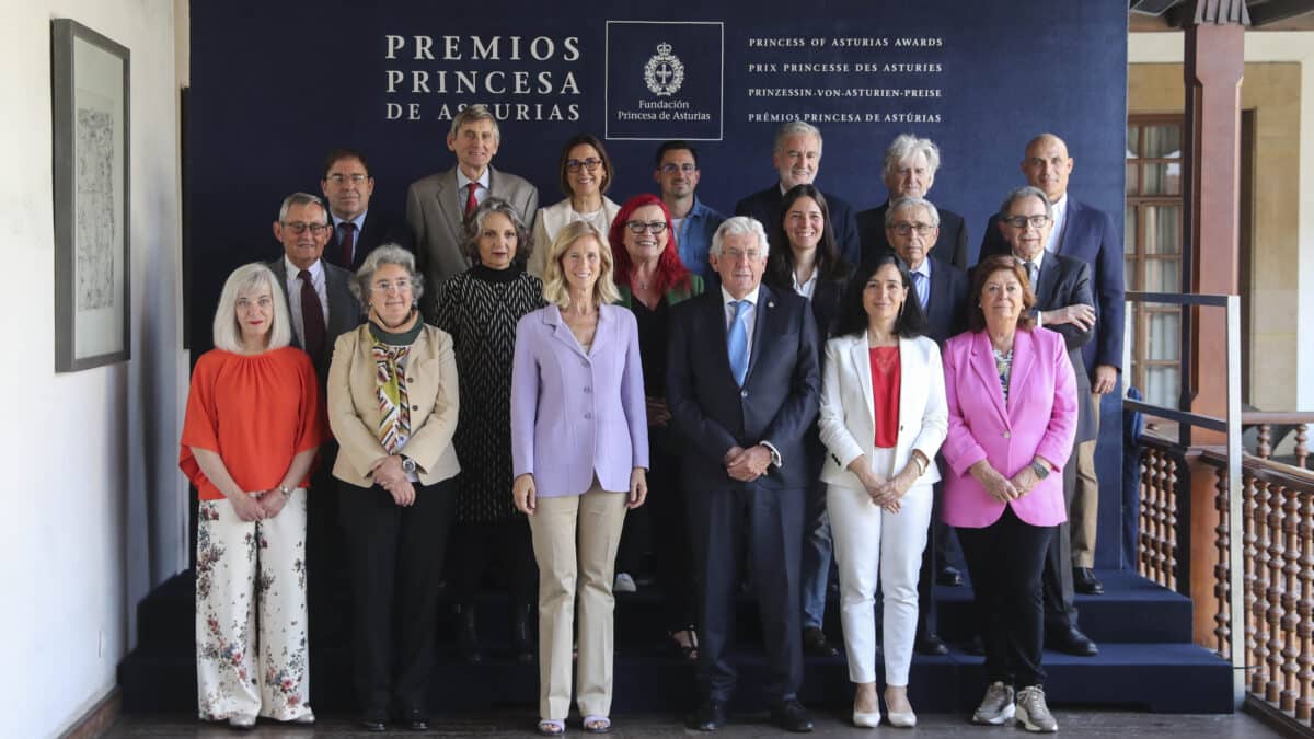 Los biólogos Jeffrey I. Gordon, Peter Greenberg y Bonnie L Bassler ganan el Premio Princesa de Asturias de Investigación