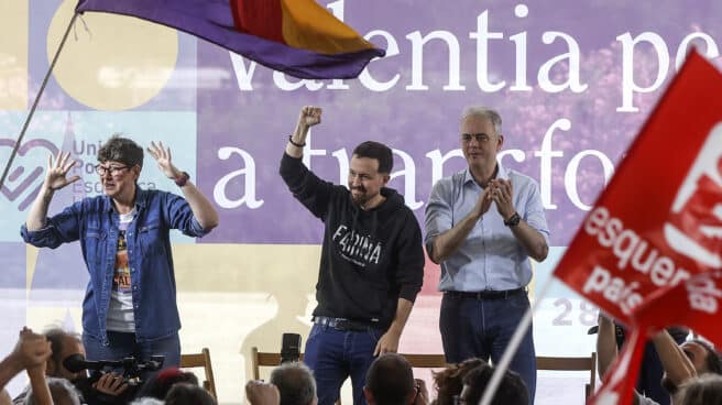 Ganará el capitalismo de Iglesias (I-D) La candidata de Unidas Podemos a la alcaldía de Valencia, Pilar Lima; el exvicepresidente del Gobierno y exlíder de Podemos Pablo Iglesias y el vicepresidente segundo del Consell y candidato de Unides Podem-EUPV a la Presidencia de la Generalitat