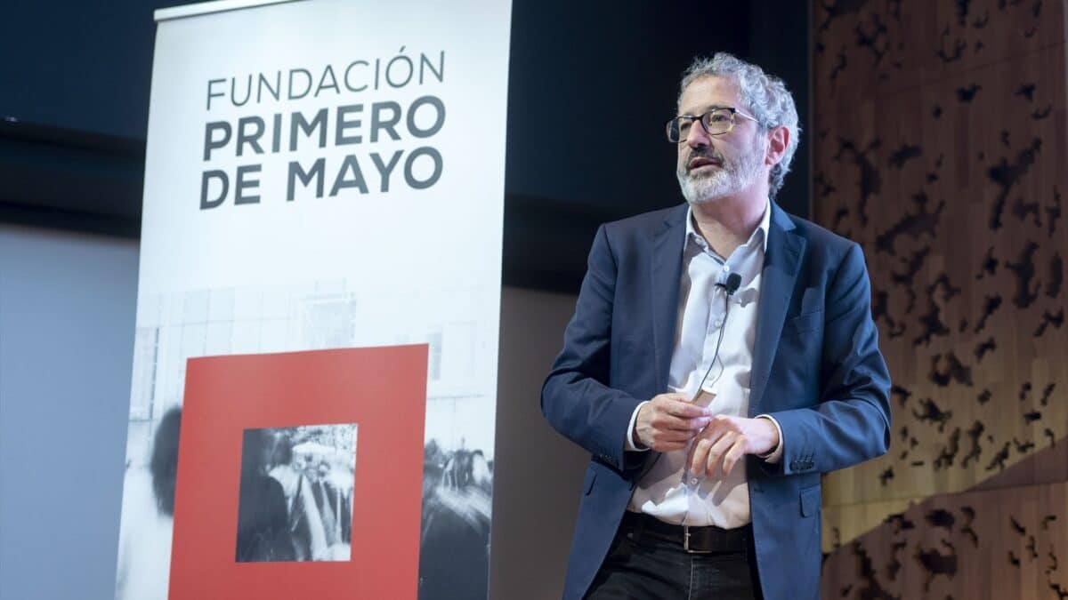 El director del gabinete económico de CCOO, Carlos Martín Urriza, en unas jornadas organizadas por la Fundación 1º de Mayo.
