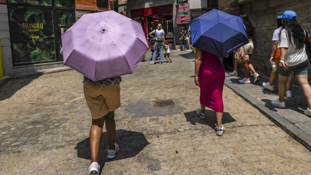 Las provincias de Toledo y Ciudad Real siguen este martes en alerta naranja por altas temperaturas