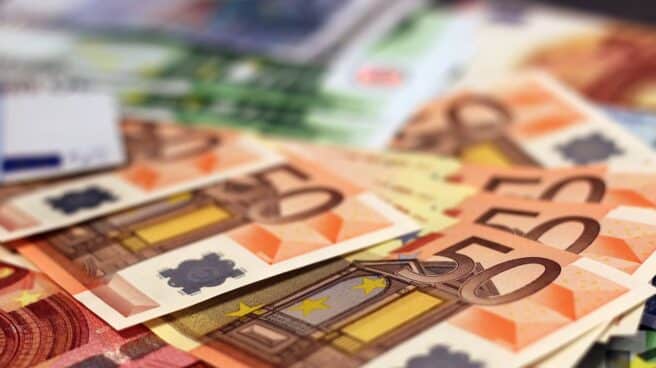 Dinero en efectivo Dinero en efectivo