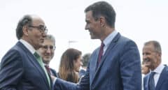 Iberdrola, Repsol y Petronor piden explicaciones a Sánchez sobre la gestión vasca del impuesto a las energéticas