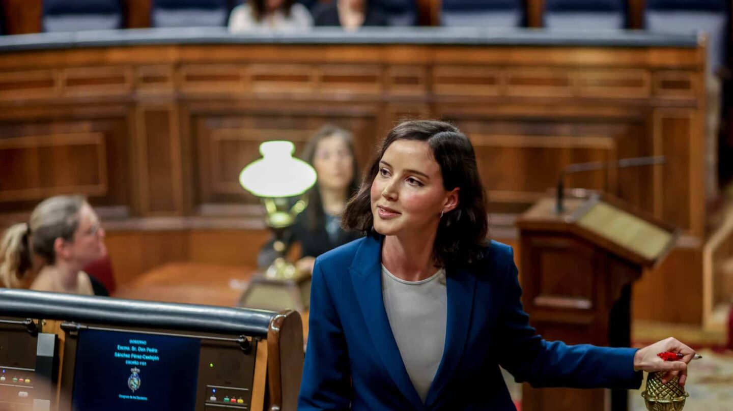 La diputada socialista y secretaria de Igualdad del PSOE, Andrea Fernández, durante el pleno del Congreso del pasado 7 de marzo de 2023, cuando se debatió la toma en consideración de la reforma de la 'ley del sí es sí'.