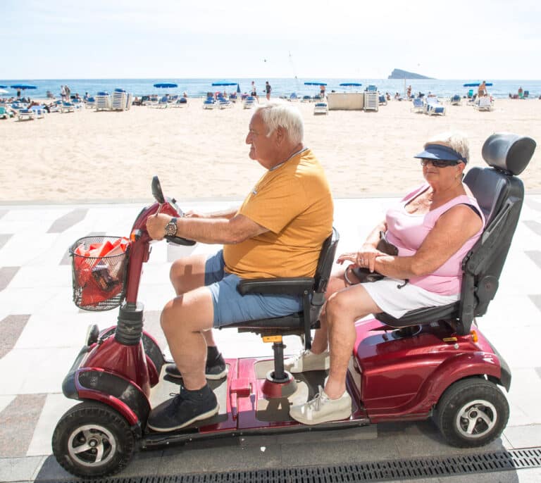 Benidorm vuelve a ser la cuna del turista británico tras el brexit: supera ya el 50% de la ocupación