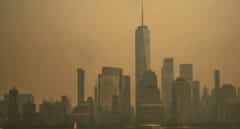 El humo de los incendios de Canadá cubre por completo el cielo de Nueva York