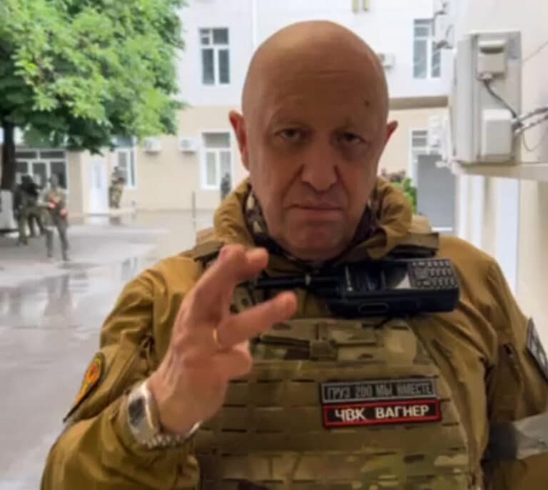 El jefe de Wagner asegura que sus mercenarios no se integrarán en el ejército ruso