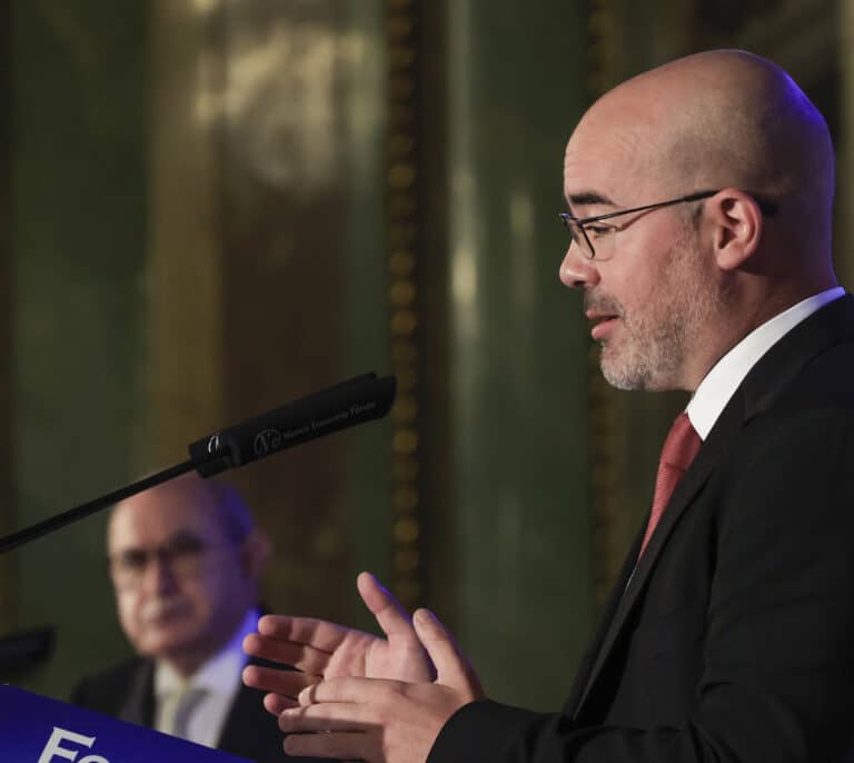 El delegado del Gobierno en Madrid pide disculpas por decir que Bildu "ha hecho más por España y los españoles que los patrioteros de pulsera"