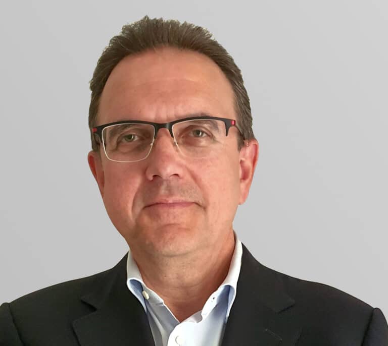 Vodafone ficha a uno de los encargados de la fusión de Orange y MásMóvil en pleno debate sobre su futuro en España