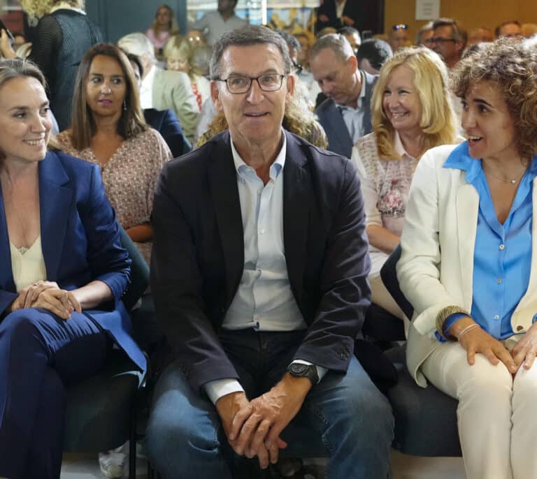 Feijóo prorrogará la vida de las nucleares y promete llegar a los 22 millones de trabajadores