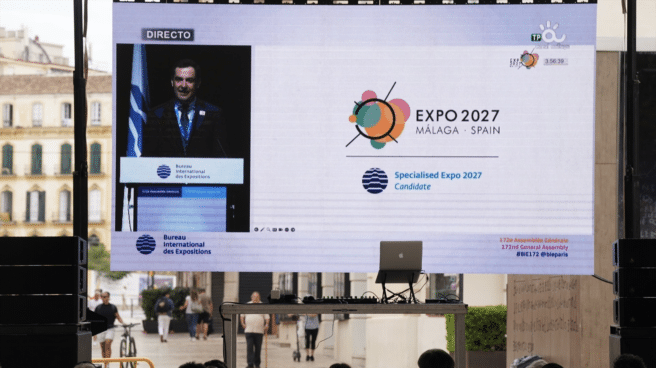 Málaga pierde la Expo 2027 Acto de la retransmisión en directo de la Asamblea del BIE en Málaga, que decide trasladar la Expo 2027 a Belgrado con 81 votos a favor.