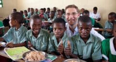 Alimentar a un niño por 22 euros al año: la hazaña de premio de la ONG Mary's Meals