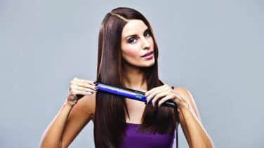 Con tecnología iónica, esta plancha de pelo Remington será tu aliada de belleza ¡por solo 45 euros!