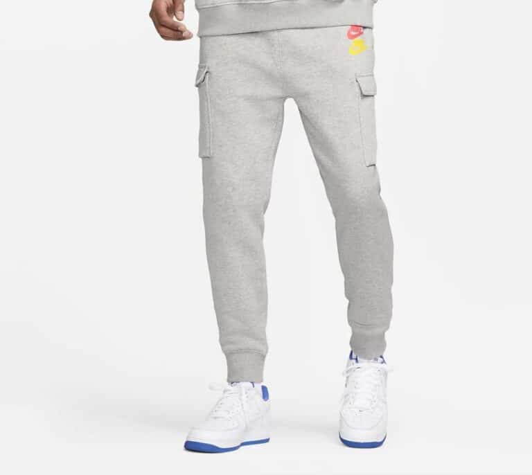 Cómodos y con estilo: así son estos pantalones de chándal Nike ¡rebajados a mitad de precio!