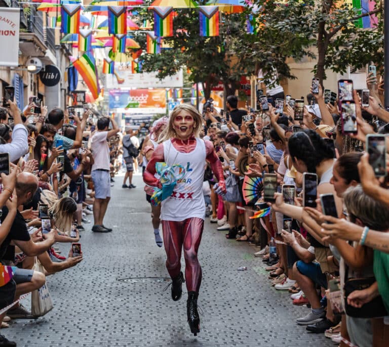 Así ha sido la tradicional Carrera de Tacones del Orgullo en Chueca