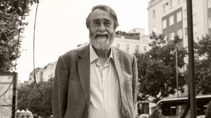 «Tenemos que dejar de pensar que nuestra historia empieza en la Guerra Civil»