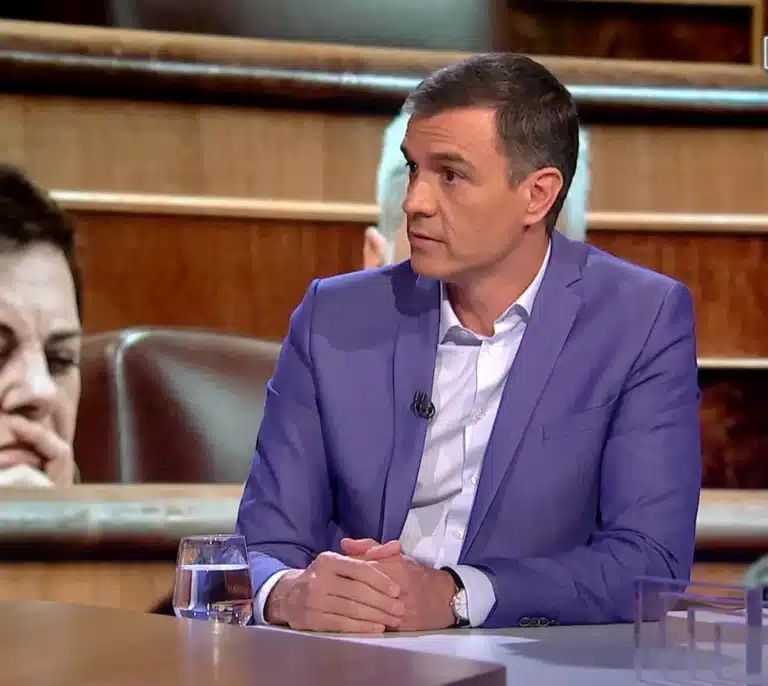 Sánchez culpa a Irene Montero de engordar a Vox con su discurso feminista de confrontación