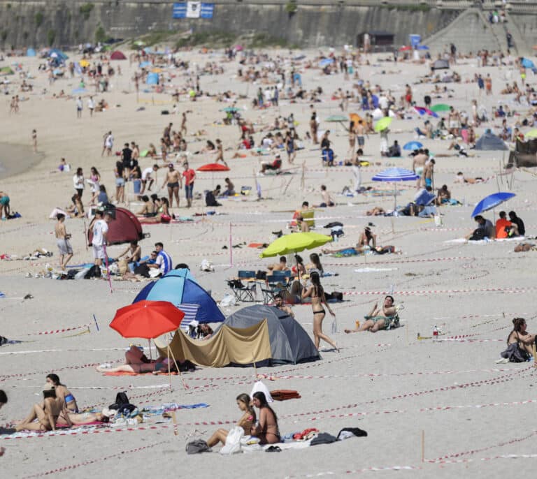 Llega la primera ola de calor del verano, que terminará el jueves