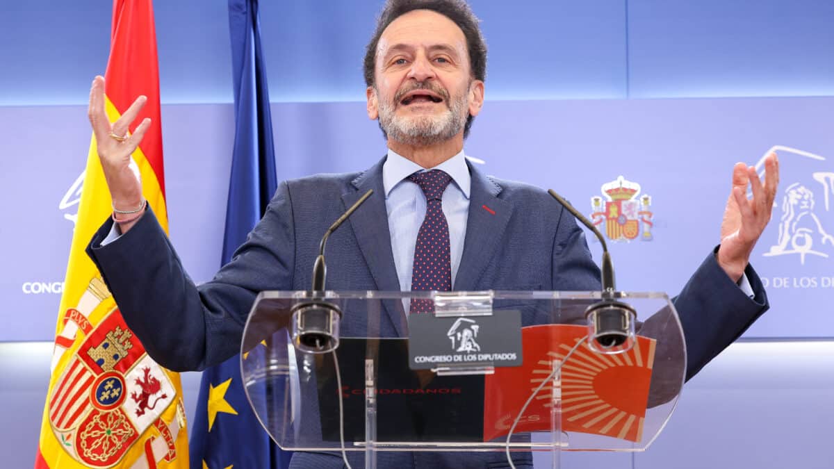 El portavoz adjunto de Ciudadanos en el Congreso de los diputados y candidato a liderar la formación naranja, Edmundo Bal, durante una rueda de prensa posterior a la reunión de la Junta de Portavoces