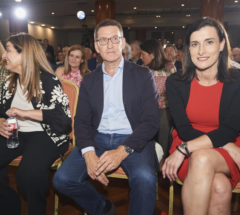 Feijóo, listas con el pulgar blandengue