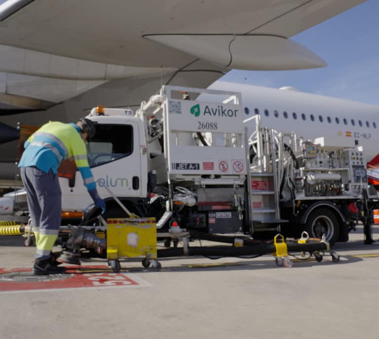 La producción de combustibles sostenibles para aviones crearía 270.000 empleos en España