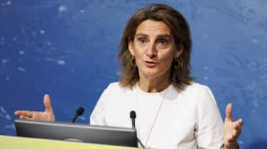 El Gobierno aprueba una nueva tarifa regulada de la luz para reducir la volatilidad de su precio