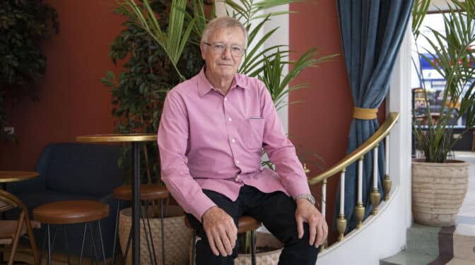 Tony Wheeler, fundador de Lonely Planet: "Veo los cruceros y pienso que algo falla en la humanidad"