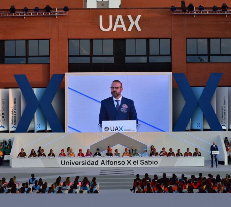UAX celebra la graduación de la promoción 2023 con más de 5.000 nuevos graduados