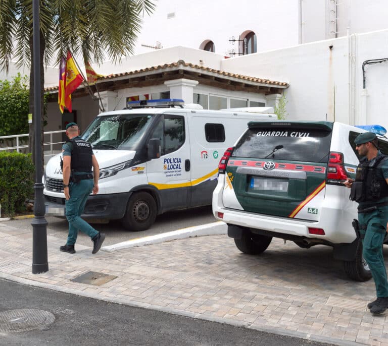 Las principales asociaciones de la Guardia Civil denuncian la pérdida de agentes con respecto a la Policía Nacional