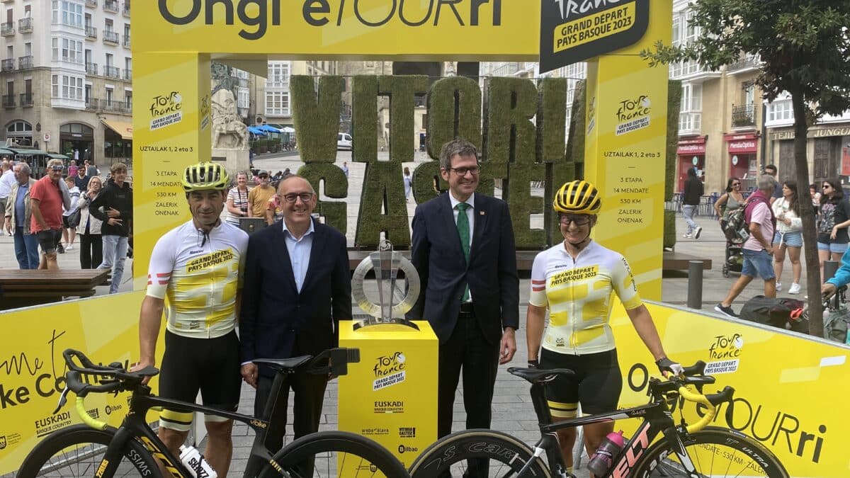 Tour de Francia, el inesperado 'escaparate electoral' de 12 millones de euros de PNV y PSE