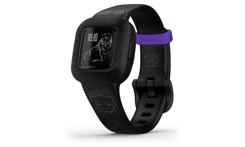 Pulsera de actividad infantil de Garmin de color negro