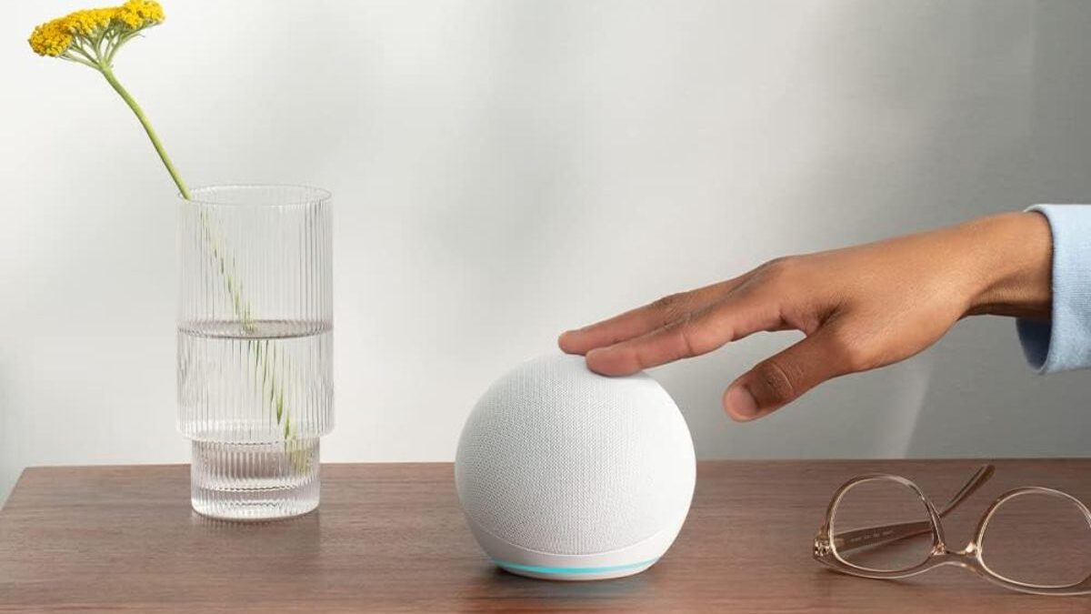 Aprovecha el Amazon Prime Day para hacer tu casa más inteligente con este Echo Dot que cuesta menos de 27 euros