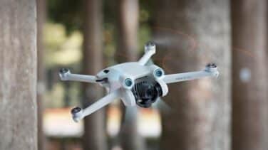 El dron con cámara más vendido de Amazon ahora está rebajado 245 euros ¡solo durante el Prime Day 2023!