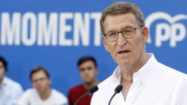 Feijóo vuelve a cargar contra Correos: "El equipo directivo es muy mediocre"