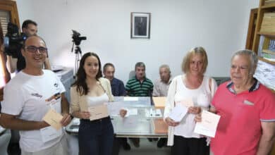 El municipio riojano de Villarroya supera su récord y vota en 26 segundos, 3 menos que el 28 de mayo