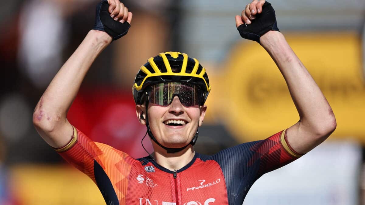 El español Carlos Rodríguez celebra su victoria de etapa en el Tour de Francia