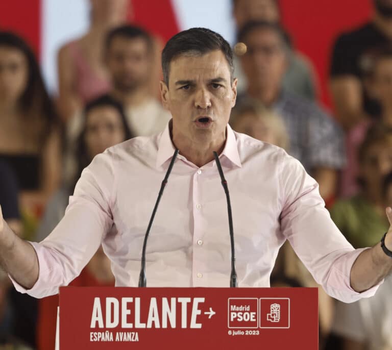 Sánchez limitará por ley las listas de espera: 4 meses para una operación, 60 días para la consulta con el especialista