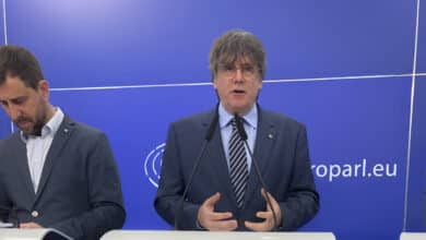 Europa retira la inmunidad a Puigdemont y facilita su entrega a España