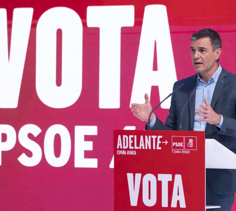 Sánchez exhibirá gestión y buscará acorralar a Feijóo por sus pactos con Vox para apelar al votante templado del PP