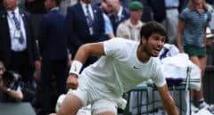 Alcaraz acaba con la tiranía de Djokovic en Wimbledon y abre una nueva era en el tenis