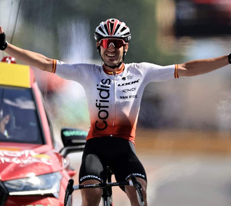 Ion Izagirre suma la segunda victoria española en el Tour con una exhibición en el Col de la Croix Rosier