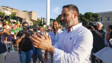 Abascal llama a la movilización frente a un PP que ya se "reparte ministerios": "La batalla no está ganada"