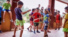 Los campamentos de verano de CaixaProinfancia acogen a unos 30.000 niños en riesgo de exclusión