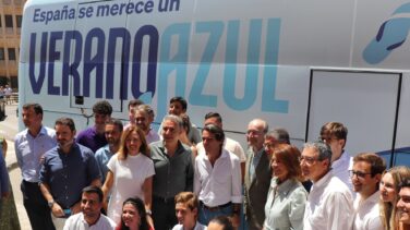 Aznar se jacta de que "todas las leyes que apelan a la Guerra Civil van a ser derogadas"