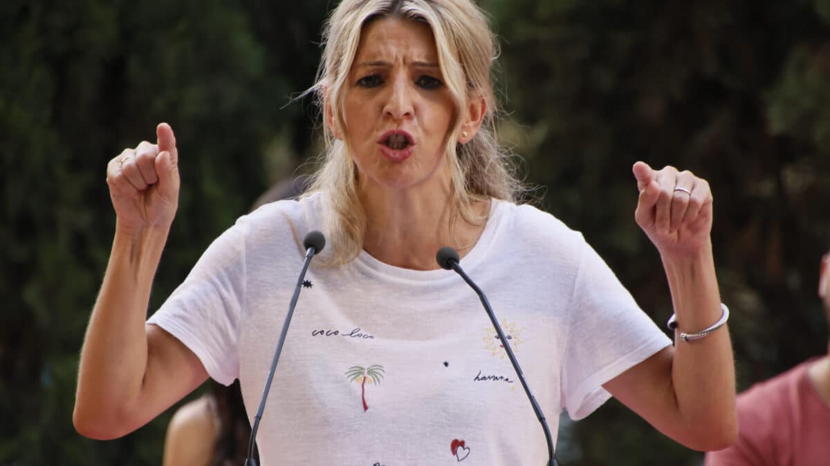 Yolanda Díaz acusa al PP de ser "expertos en manipulación y sacas de votos"
