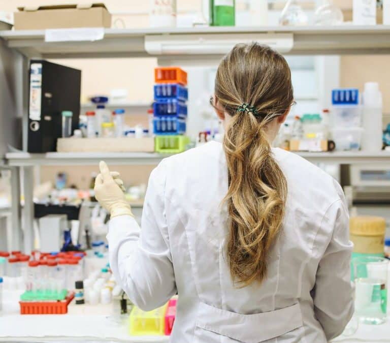 La Fundación CRIS contra el cáncer inicia una campaña por la financiación de las terapias CAR-T